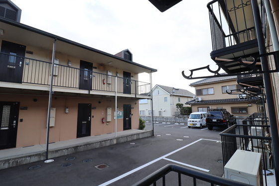 レジデンス高柳 A棟