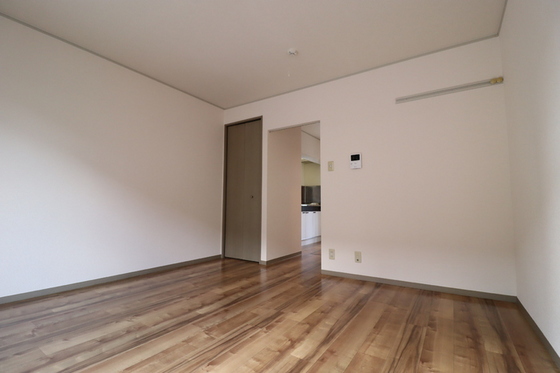 レジデンス高柳 A棟