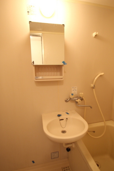 レジデンス高柳 A棟