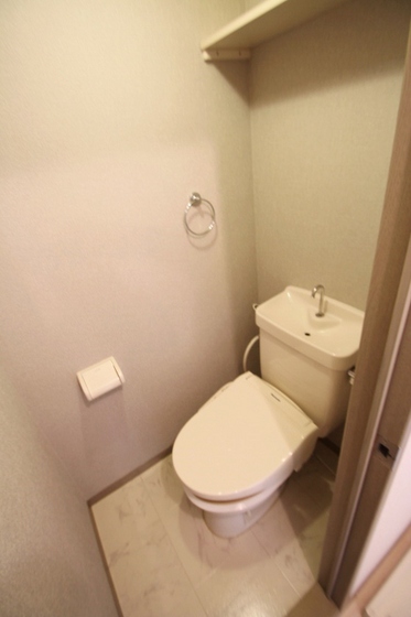 レジデンス高柳 A棟