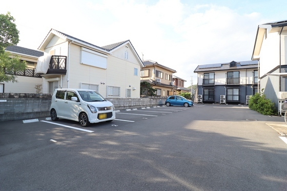 レジデンス高柳 A棟