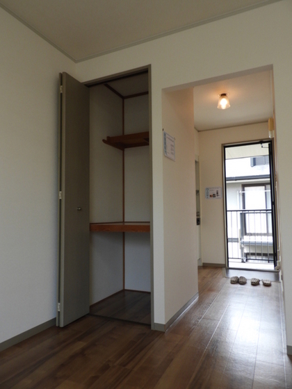 レジデンス高柳 A棟