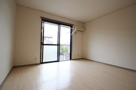 レジデンス高柳 A棟