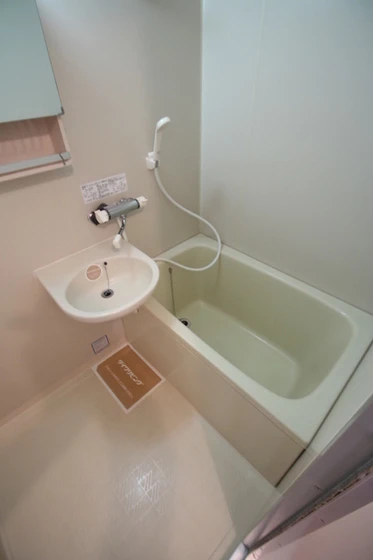 レジデンス高柳 A棟