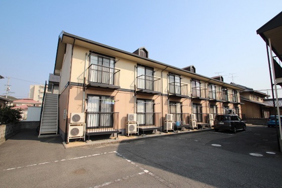 レジデンス高柳 A棟