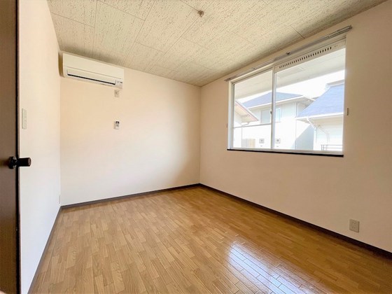 サニースクウェア津島 B