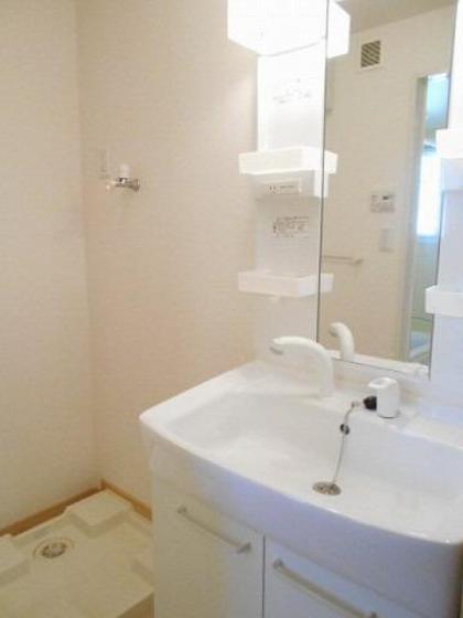 サンメゾン津高