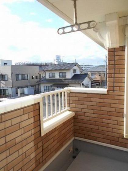 サンメゾン津高