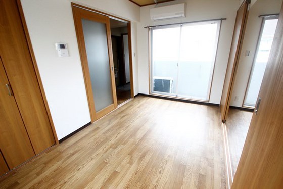 アイランドビル22