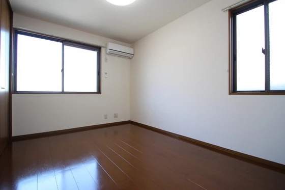 リビングタウン旭川 E棟