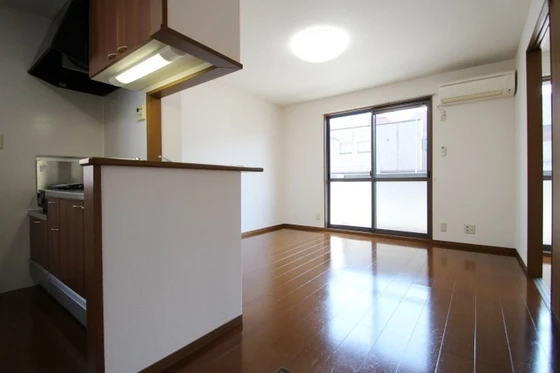 リビングタウン旭川 E棟