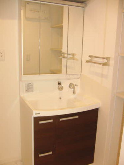 フレスクーラ医大東