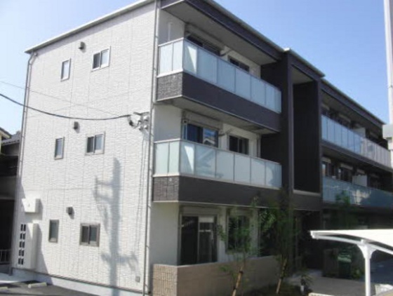 フレスクーラ医大東