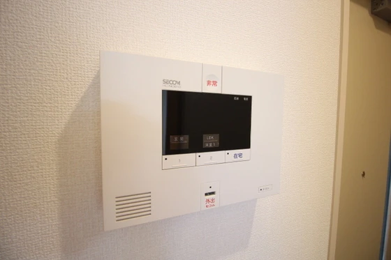 フローレス平田