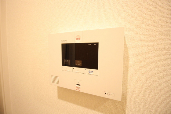 フローレス平田