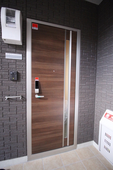 フローレス平田