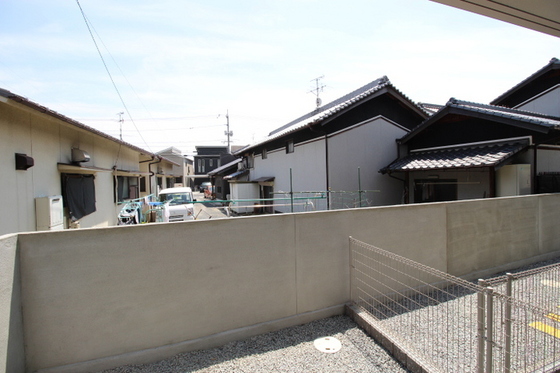 フローレス平田