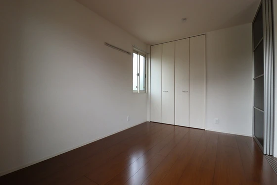 レゾナンツ A棟