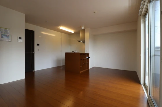 レゾナンツ A棟