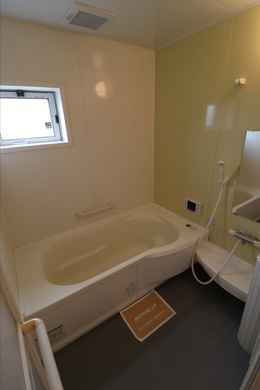 レゾナンツ A棟