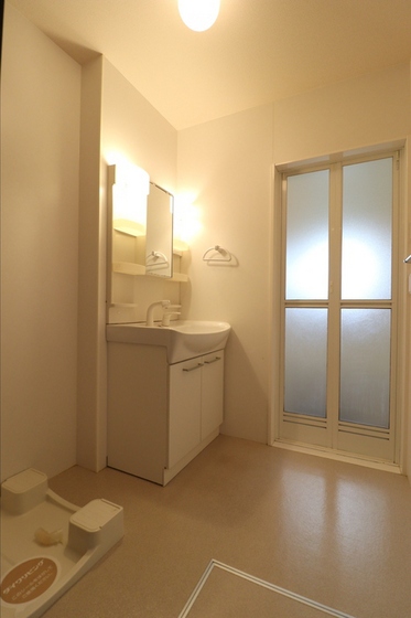 レゾナンツ A棟