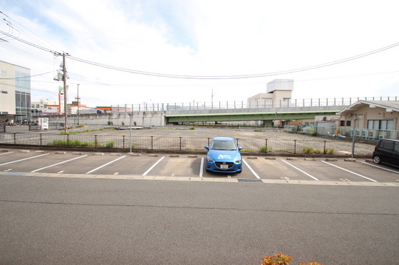 メゾン エミグラント B棟