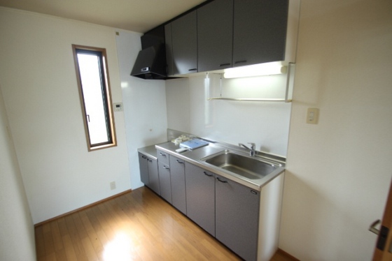 レユスィール三宅A