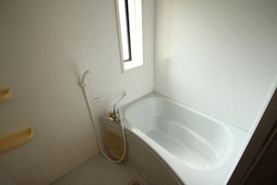 レユスィール三宅A