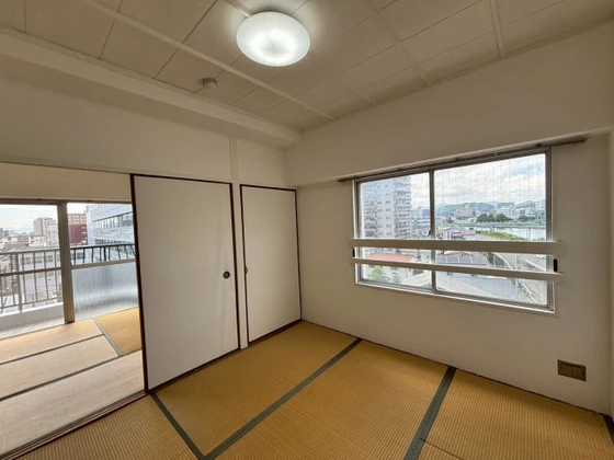 シャンボール東雲