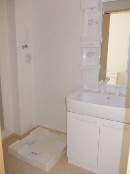 ヌーベル モリヤス