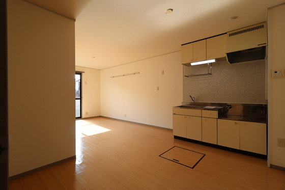 プレールSEGAWA B棟