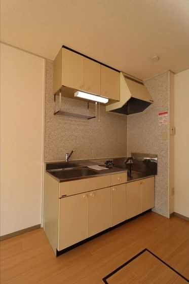 プレールSEGAWA B棟