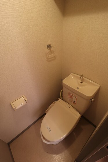 プレールSEGAWA B棟