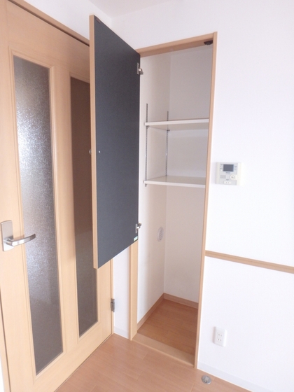 カーサフィオーレ西市駅前