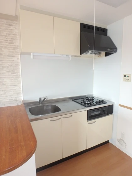 カーサフィオーレ西市駅前