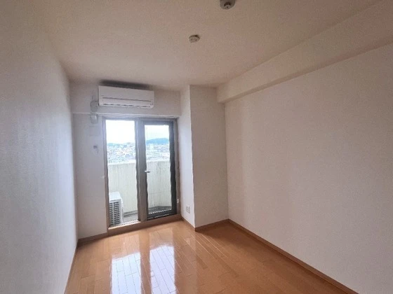 カーサフィオーレ西市駅前