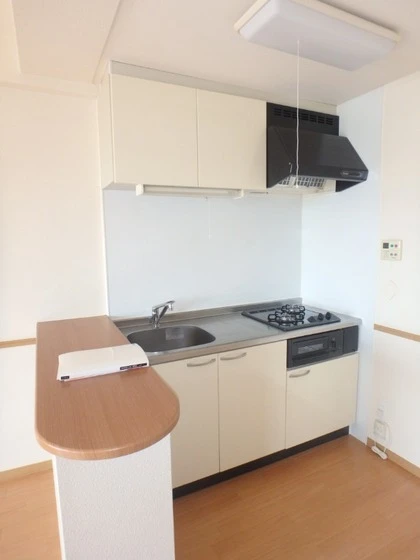 カーサフィオーレ西市駅前