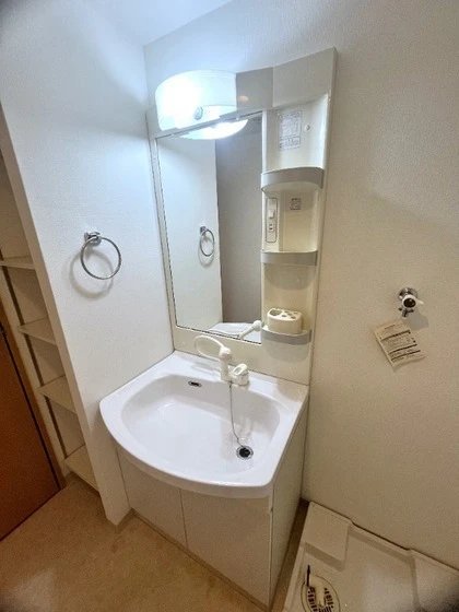 カーサフィオーレ西市駅前