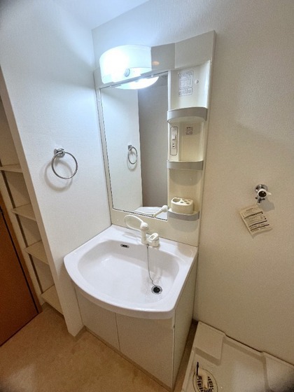 カーサフィオーレ西市駅前