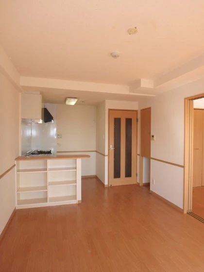 カーサフィオーレ西市駅前