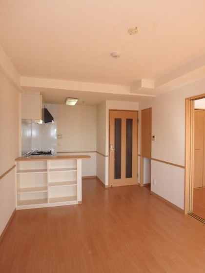 カーサフィオーレ西市駅前