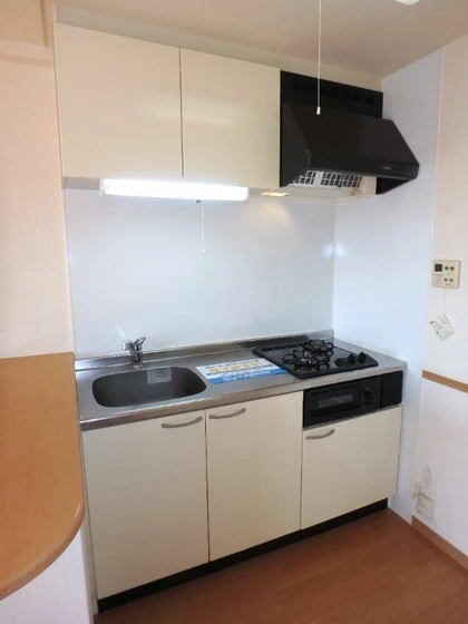 カーサフィオーレ西市駅前