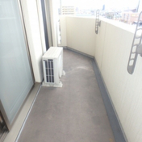 カーサフィオーレ西市駅前