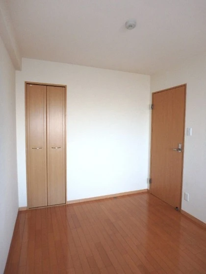 カーサフィオーレ西市駅前