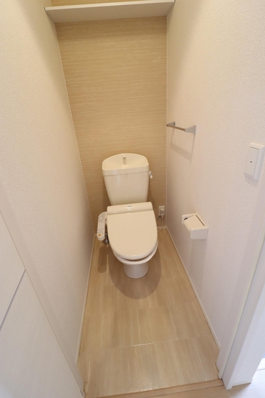 ラフィーネ下中野 B棟