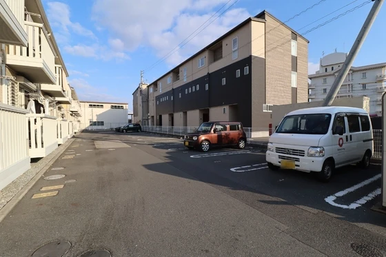 グランドソレイユ B棟