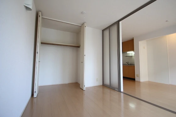 グランドソレイユ B棟