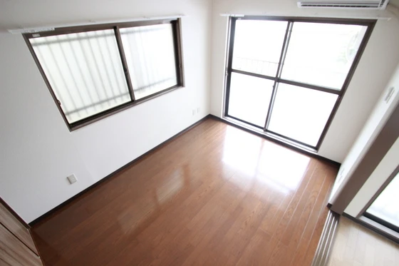 シャトー西白島