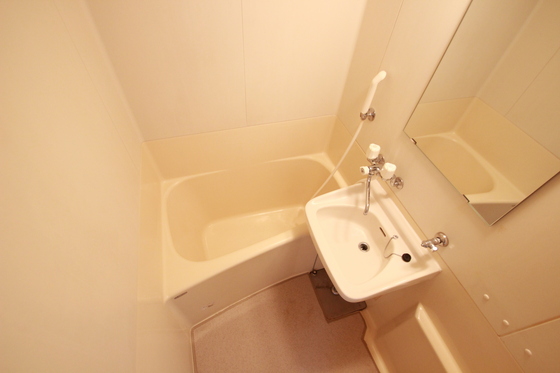 シャトー西白島