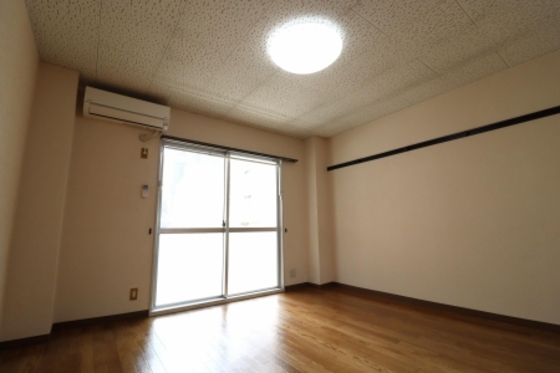 マルベリーハイツ